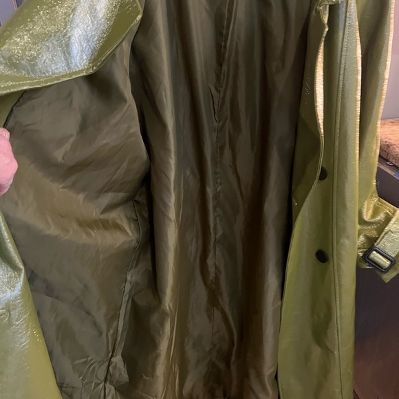 Missguided + Olive Double-Breasted Trench Coat - Picture 4 of 4